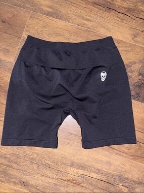 Black Performance Shorts with Skull